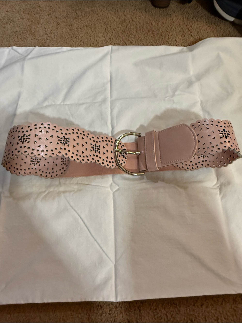 Pink stretch belt